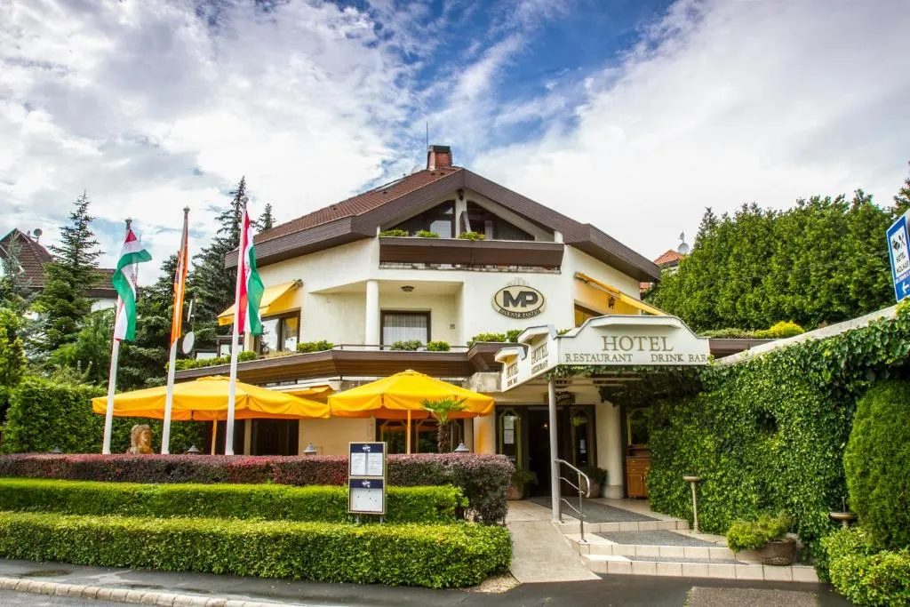 Hotel Molnár, Budapest, Hungary