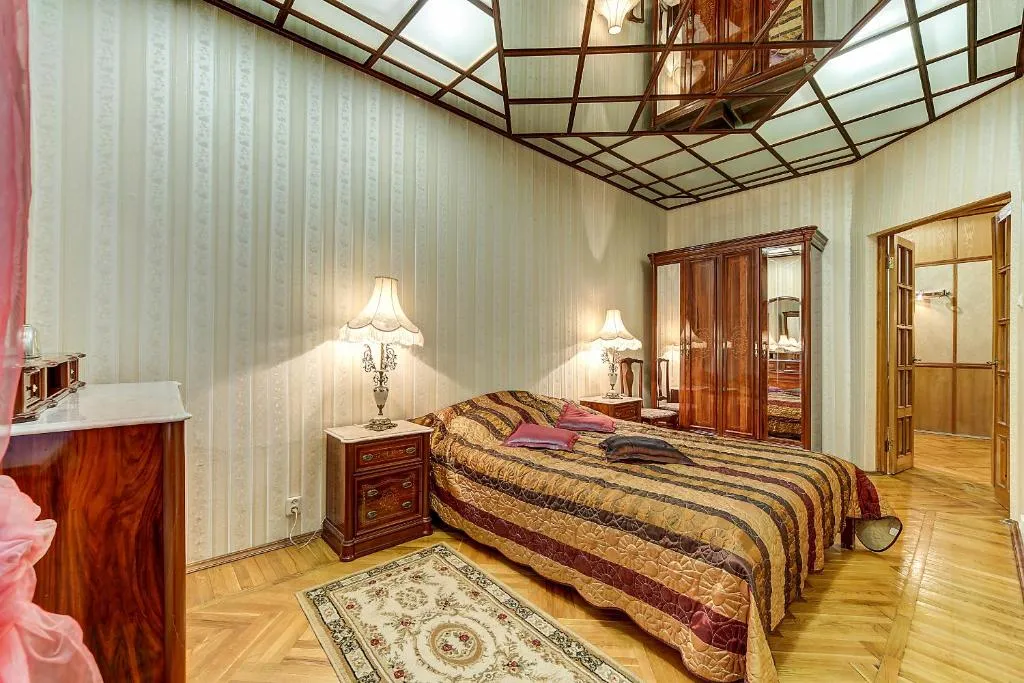 Longo Apartment Фонтанка, Kudrovo, Russia