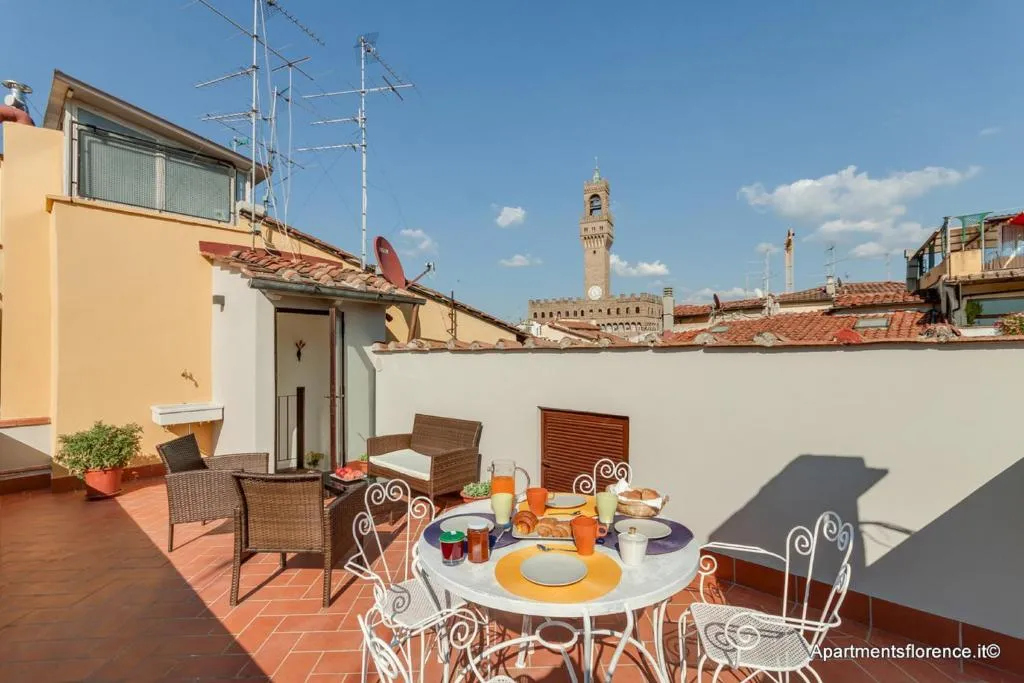 Apartments Florence - Santa Maria Balcony, Florența, Italia