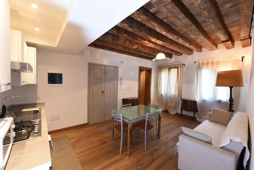 Mercerie e Capitello Apartments, Venice, Italy