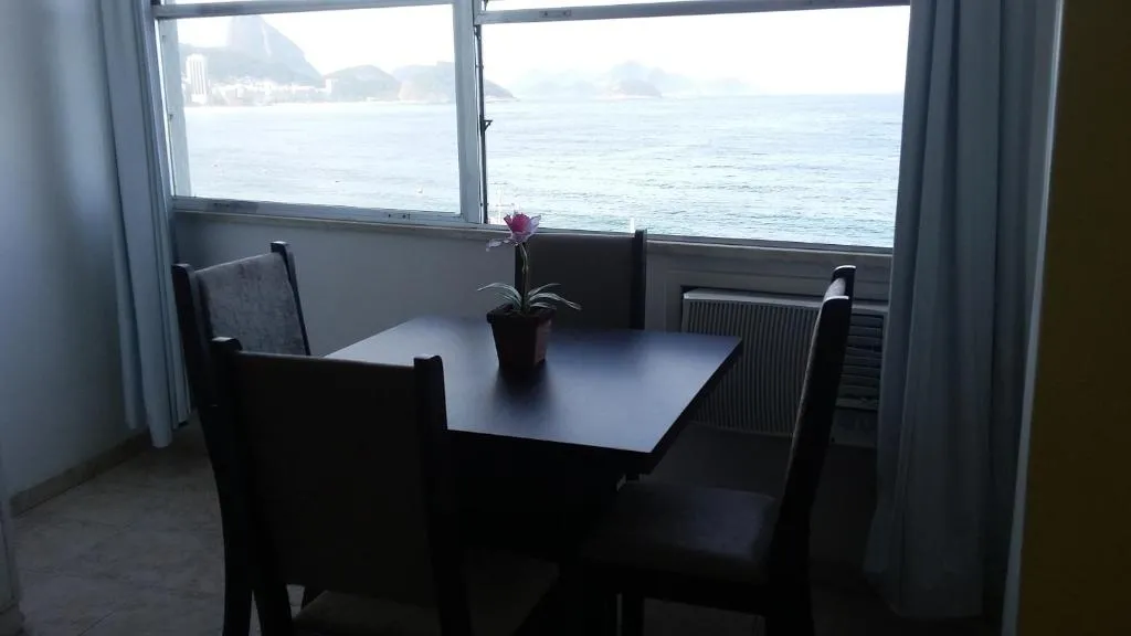 Aos Pés do Mar, Rio de Janeiro, Brazilia