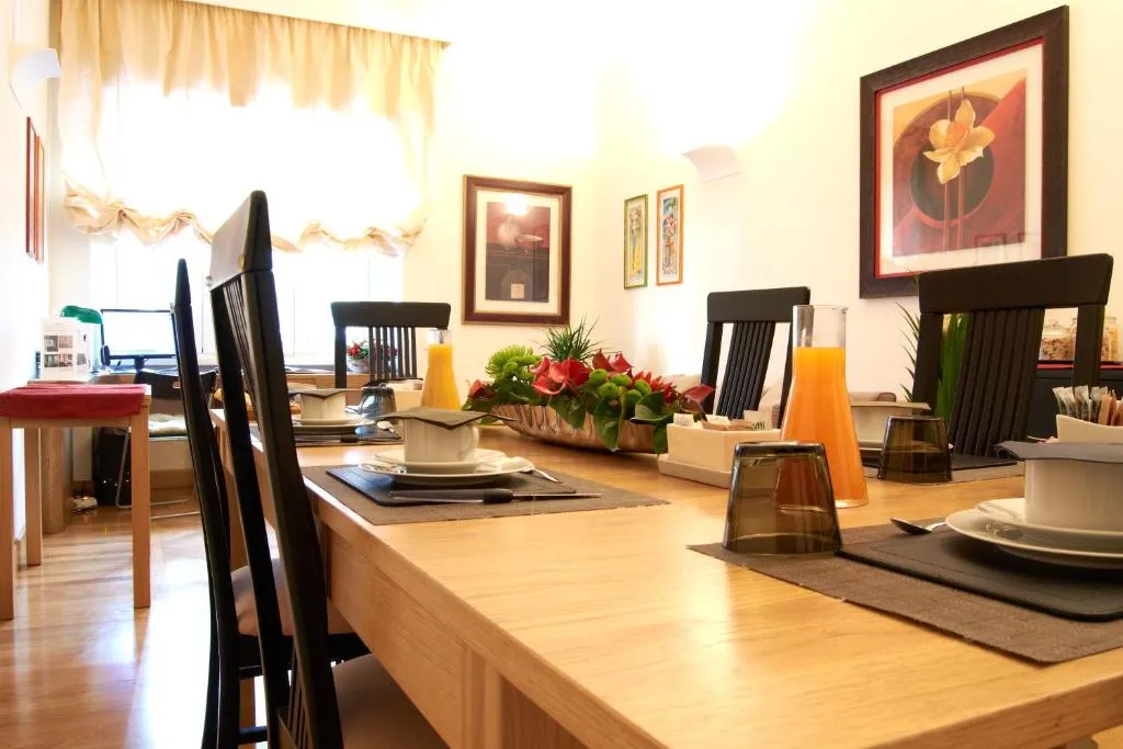 B&B Domus Cavour, Roma, Italia