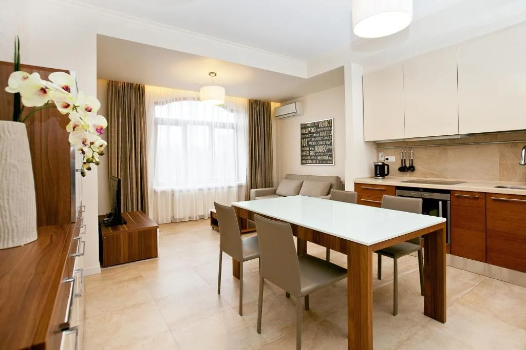 Apartment Zhukovs'koho 10, Odesa, Ucraina