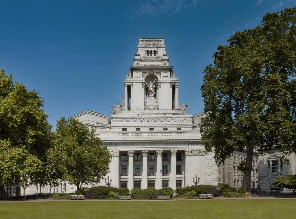 Four Seasons Hotel London at Ten Trinity Square, Londra, Marea Britanie