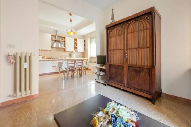 Casa Lorenzo Magnifico, Roma, Italy