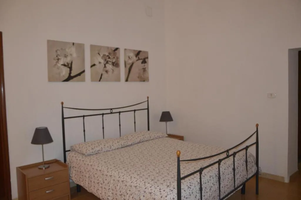 Arió Sweet Home, Napoli, Italia