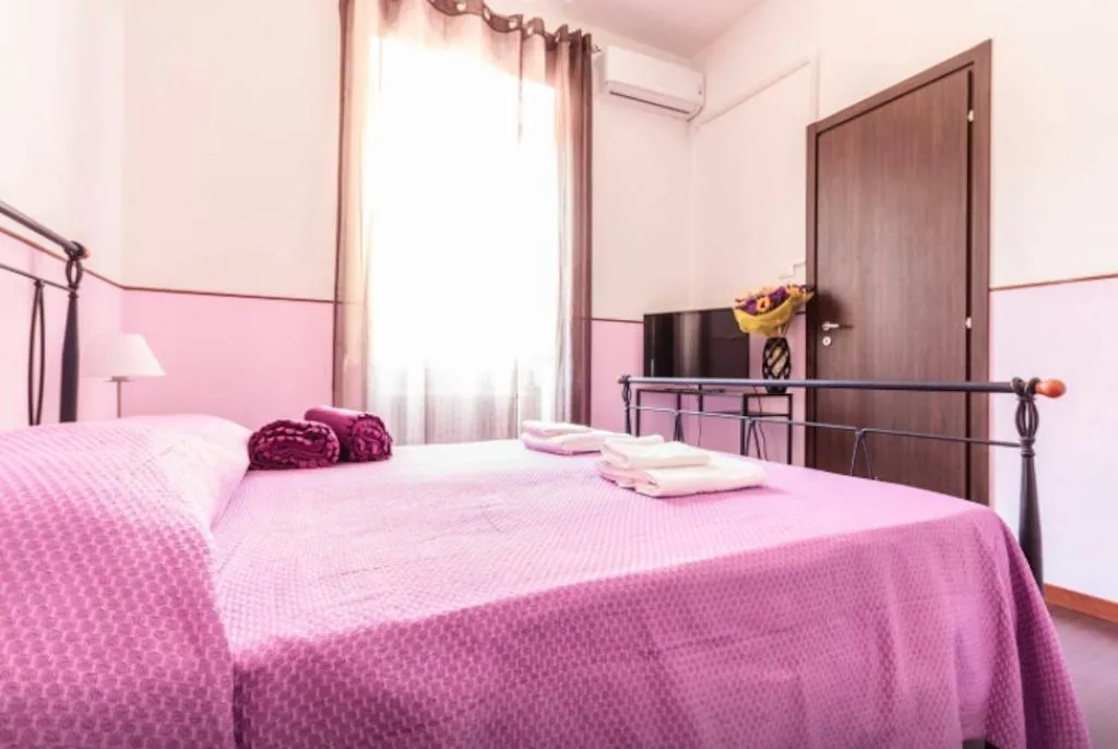 Eat&Sleep, Roma, Italy
