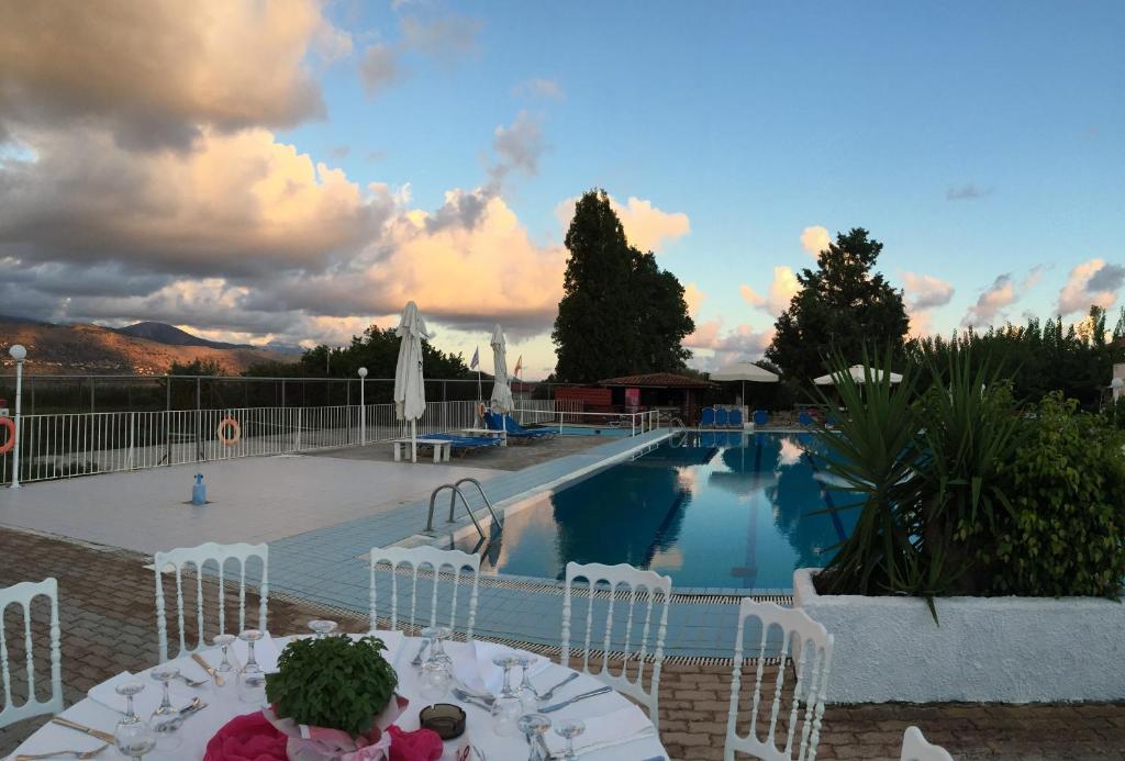 Terra Mare Hotel Lixouri photo 3