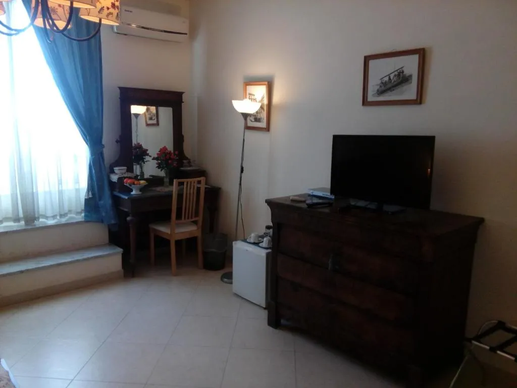b&b Cupole e Campanili, Napoli, Italia