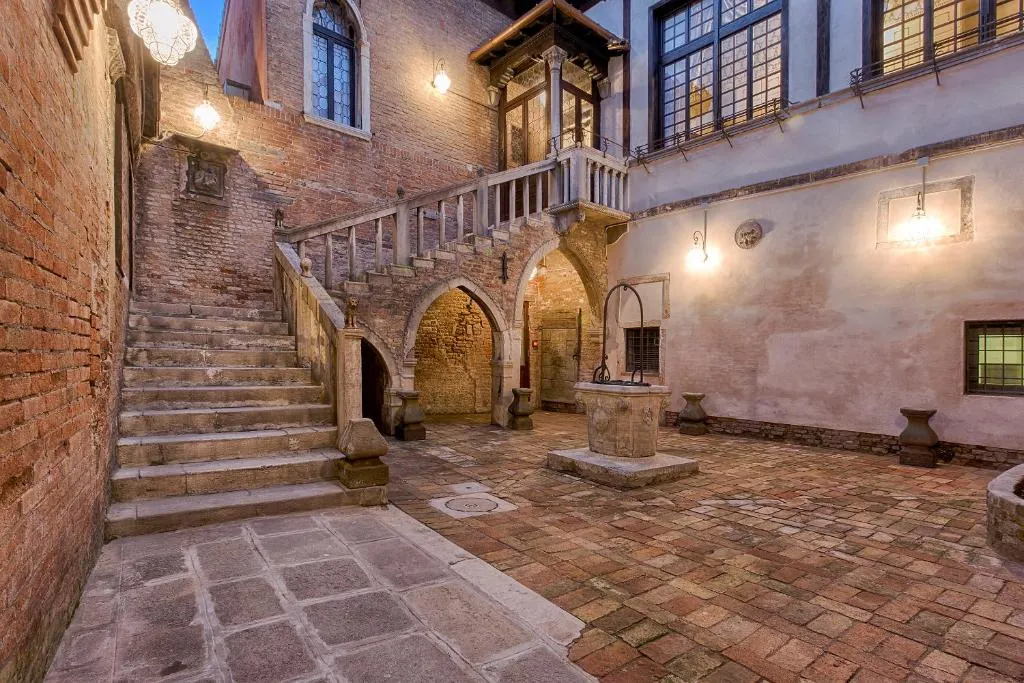 Hotel Ca' Nobile Corner, Venice, Italy