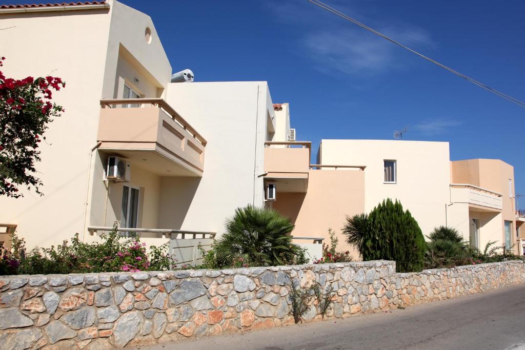 Dimitris Apartments Plataniás photo 2