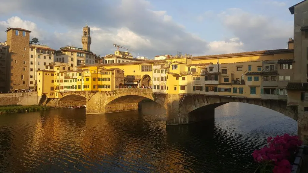 Specchi Su Pontevecchio, Florența, Italia