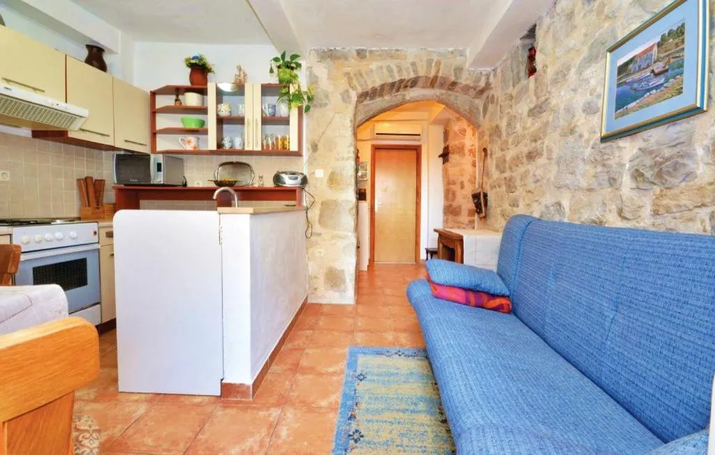 Old stone apartment near beach, Split, Croatia