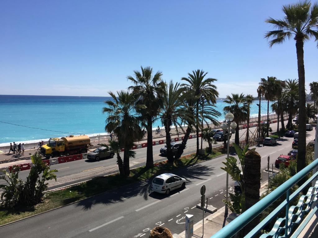 Appartement Promenade Le Stellamar, Nice, Pháp - Booking.com