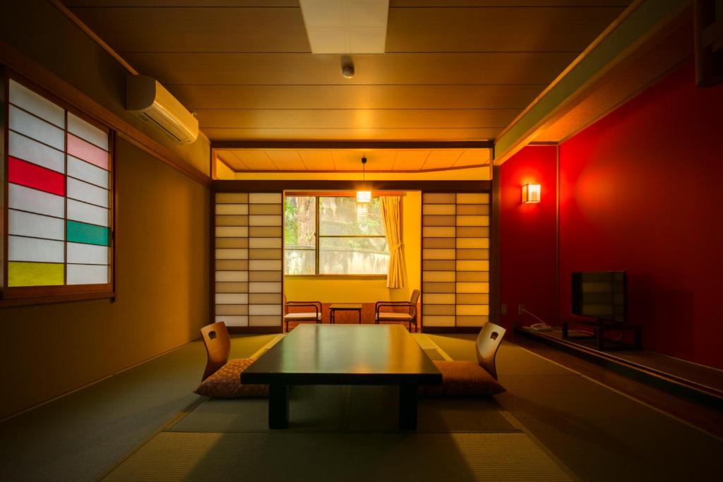 Forest Resort Yumoto Komachikan thumbnail 2