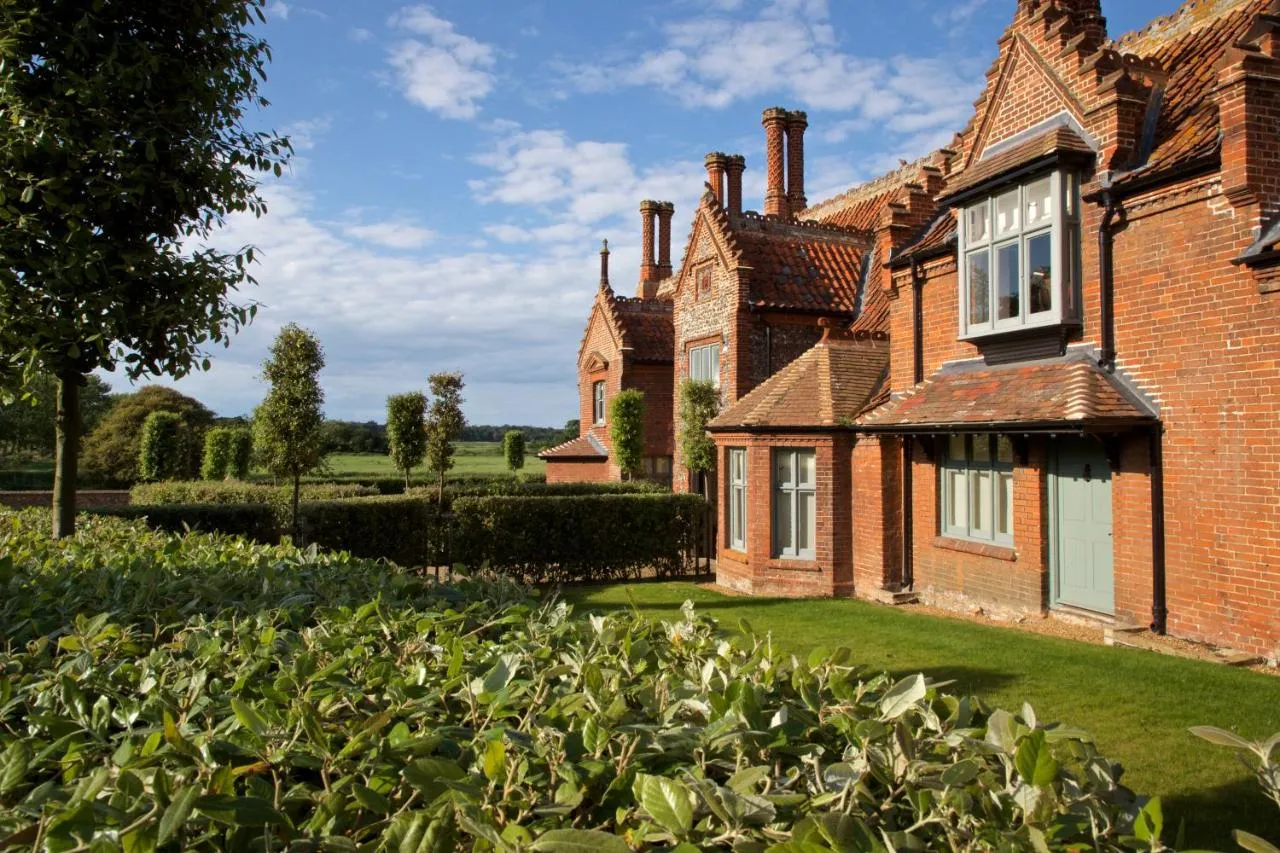 Gallery image of this property