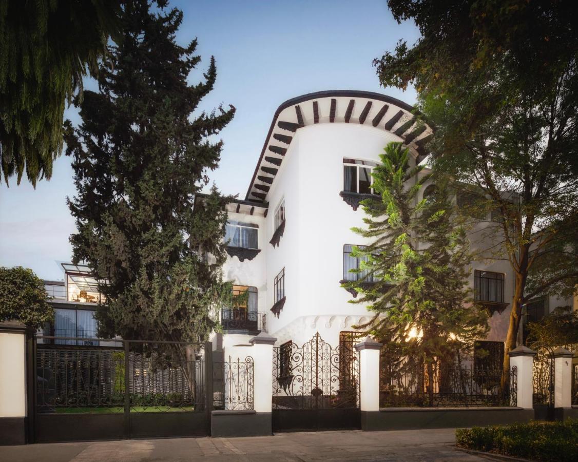 luxury hotels in mexico city | pug seal mexico city
