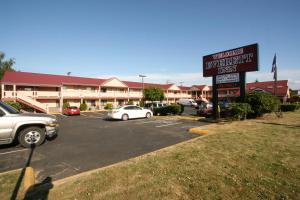 Welcome Everett Inn