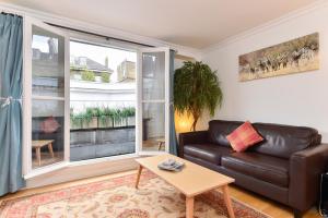 Charming flat near Earl`s Court station, 4 guests