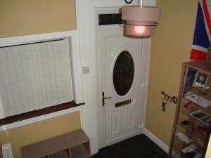 Guest Studio with ensuite Bathroom and Kitchen near Stirling