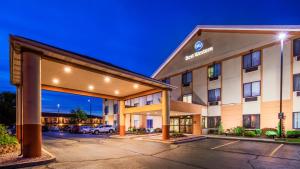 Best Western Inn & Suites Merrillville
