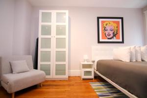 A Stylish Stay w/ a Queen Bed, Heated Floors.. #25