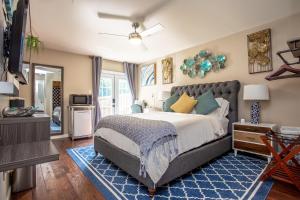 Comfortable, Family and Business Friendly 2BD/2BA House in North Austin