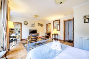 ALTIDO Royal Mile Apartment for Two - Location, Location!