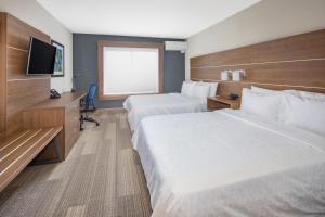 Holiday Inn Express Hotel & Suites San Diego Airport - Old Town, an IHG Hotel