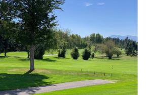 Mountain View Resort and Suites at Fairmont Hot Springs