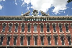 Historic Plaza Hotel