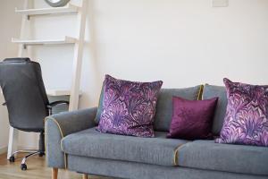 1 Bedroom Stylish Apartment FREE WIFI & AIRCON