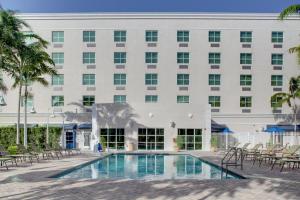 Holiday Inn Express & Suites Miami Kendall, an IHG Hotel