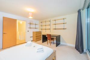 2 Bed Apartment, FAIRFIELD - SK