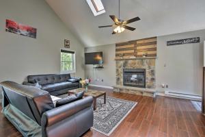 Retreat with Fire Pit and Game Room, 7 Mi to Camelback