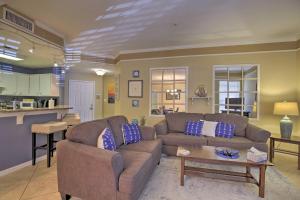 Updated and Modern Condo - 4 Mi to Clearwater Beach!