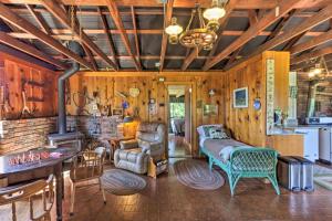 Moonview Ranch on 20 Acres in Sonoma County!