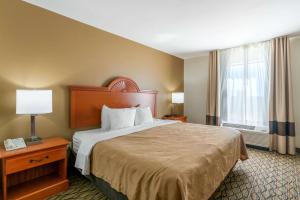 Quality Inn & Suites - Jefferson City