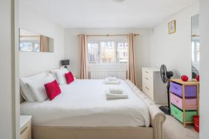Lovely 2-bed flat with all amenities in Kensington