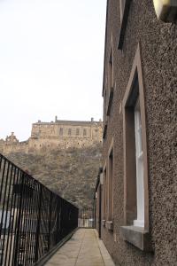 Apartment in Edinburgh with great view on Castle