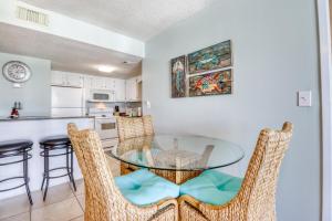 2 Bed 2 Bath Apartment in Gulf Shores