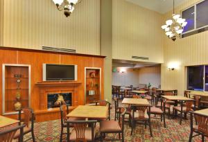 Holiday Inn Express Hotel & Suites Ontario Airport-Mills Mall, an IHG Hotel