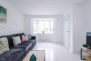 4 Bedroom House Manchester Hosted By MCR Dens