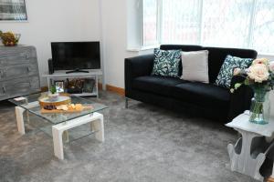 Ideal Home away in Bury and Whitefield