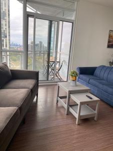 Toronto Downtown near Rogers Centre High rise lakeview condo