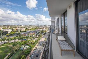 Luxury Apartment in Downtown Doral