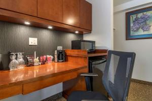 Hotel Penticton, Ascend Hotel Collection