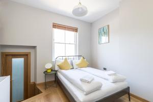 Stylish Stays by Russel Square