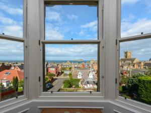 Forthview - traditional 2 bedroom apartment