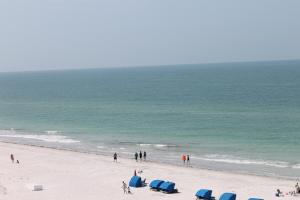 Beach Palms by Florida Lifestyle Vacation Rentals